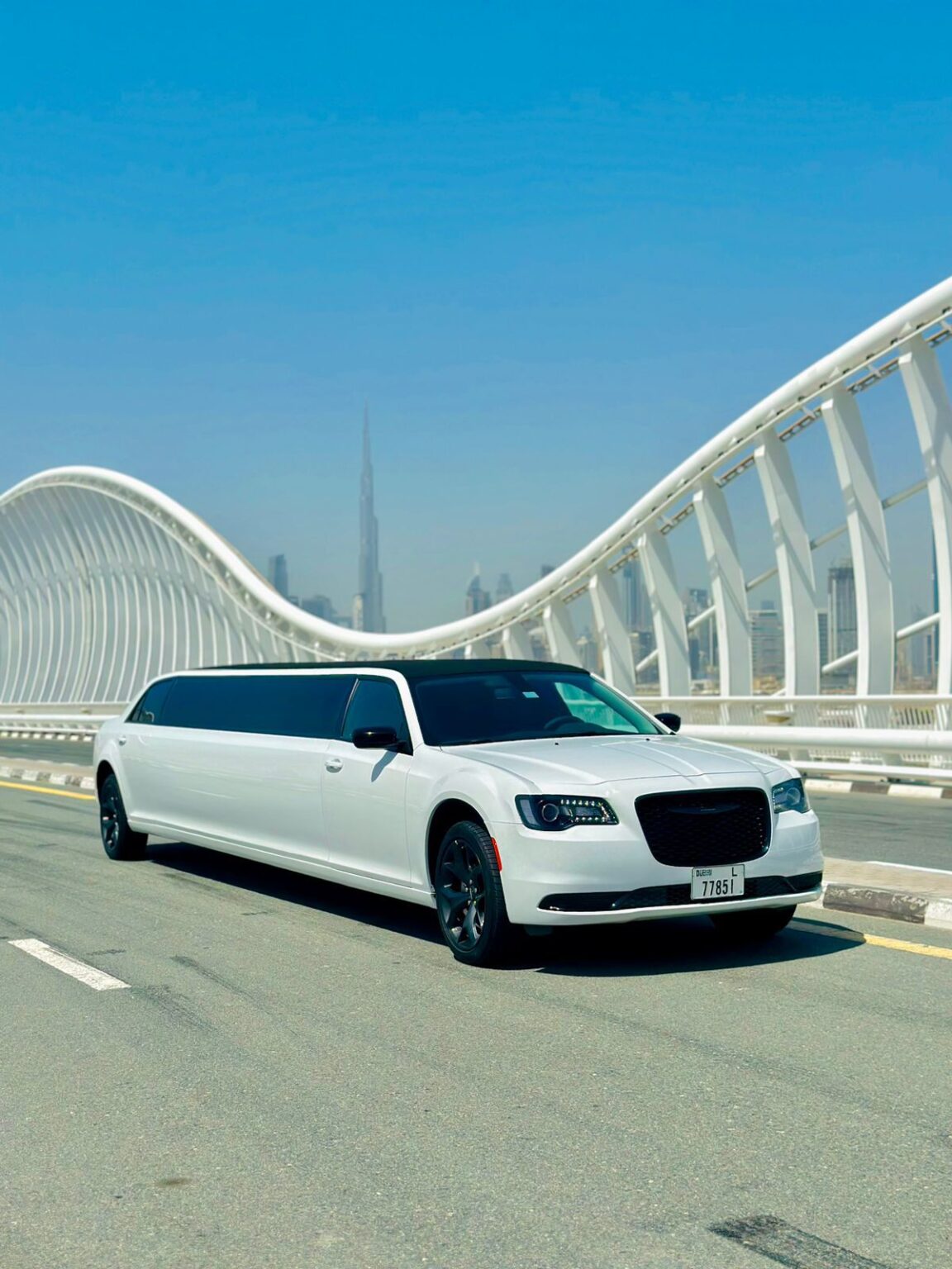 Chrysler 10-Seater